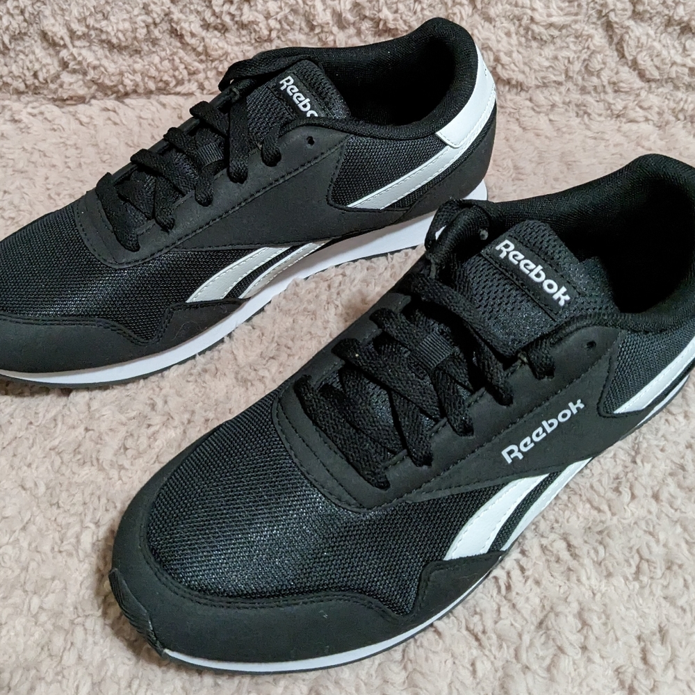 Reebok Classic Lace-up Sneakers /Joggers 9.5 Wide